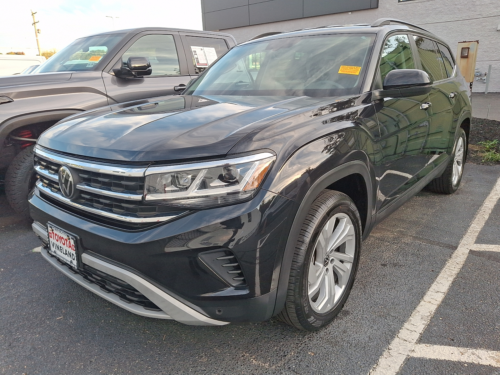 Used 2023 Volkswagen Atlas SUV