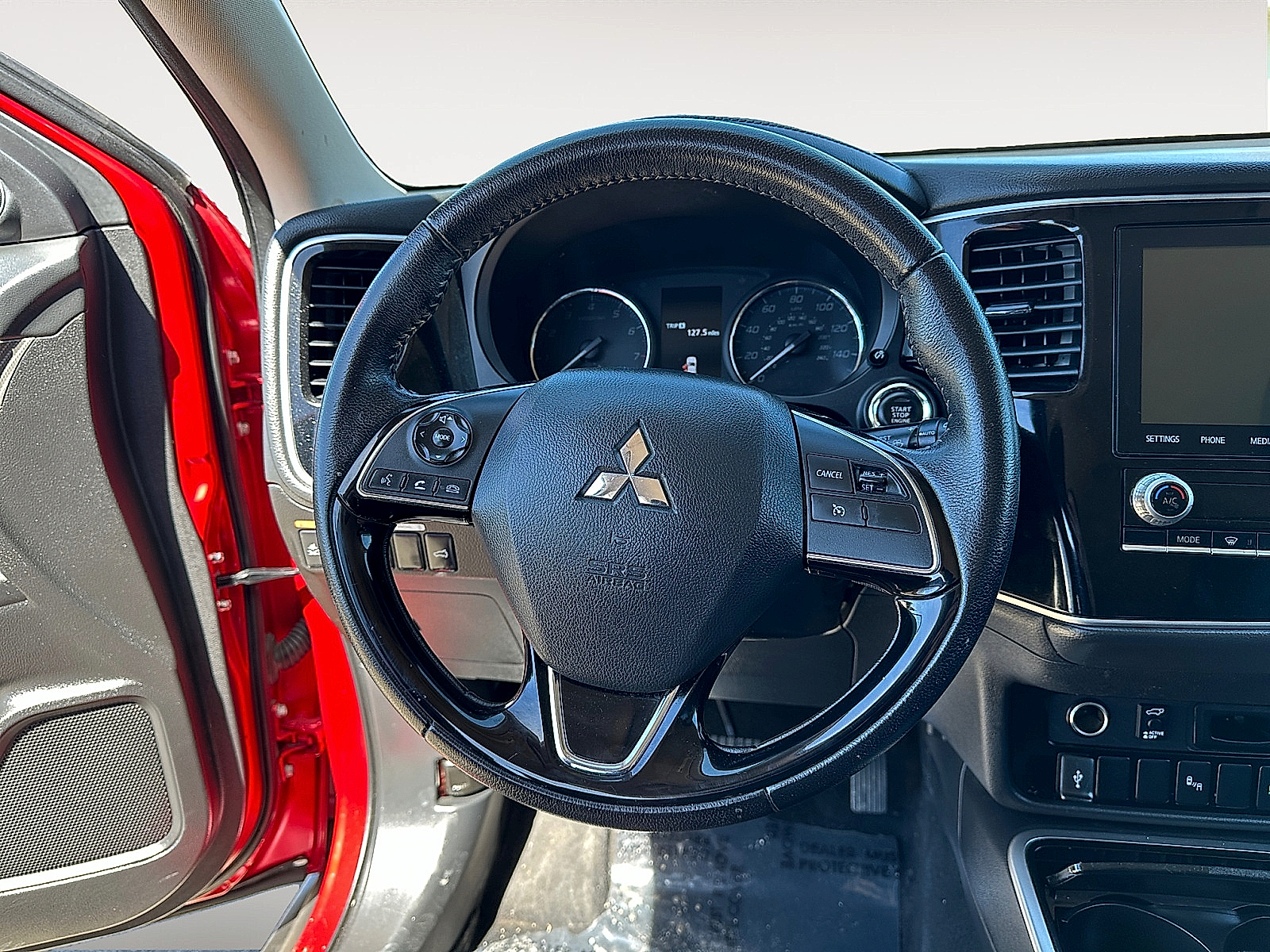 2020 Mitsubishi Outlander SEL - Photo 12