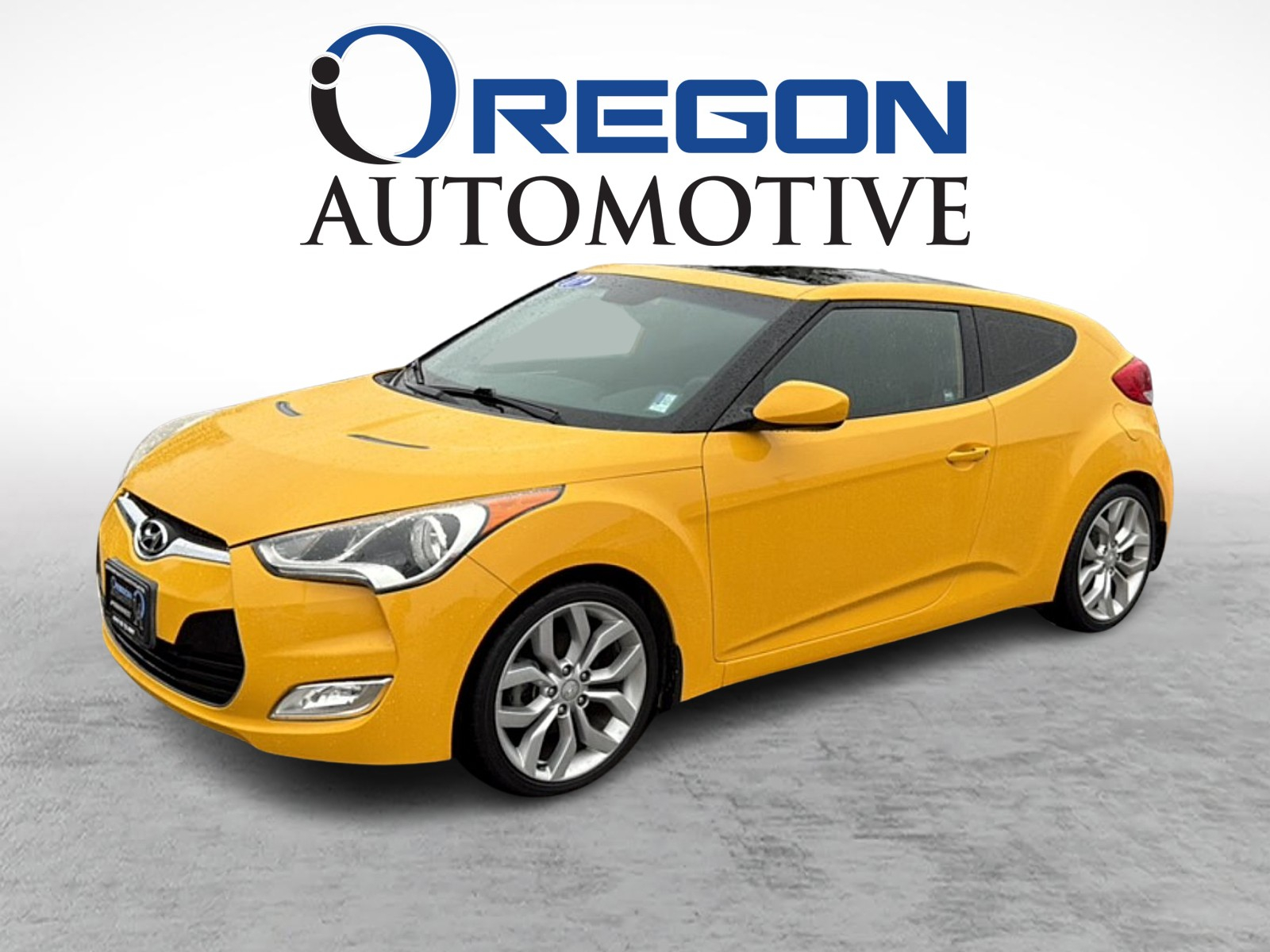 2015 Hyundai Veloster Base's photo