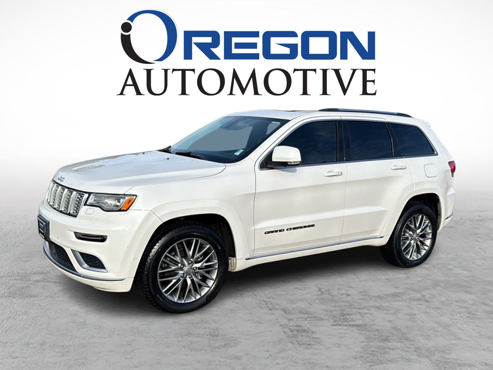 2017 Jeep Grand Cherokee Summit's photo