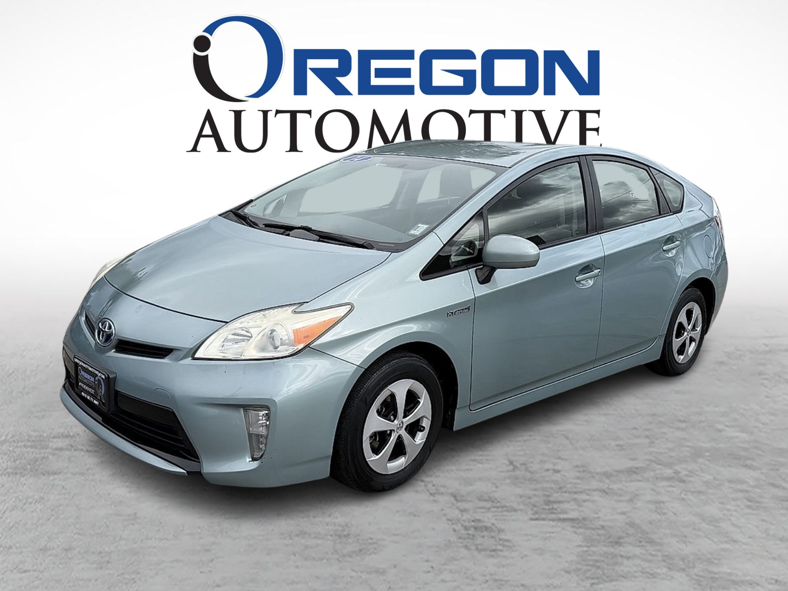 Green 2014 Toyota Prius Two Hatchback Front-Wheel Drive Continuously Variable Transmission
