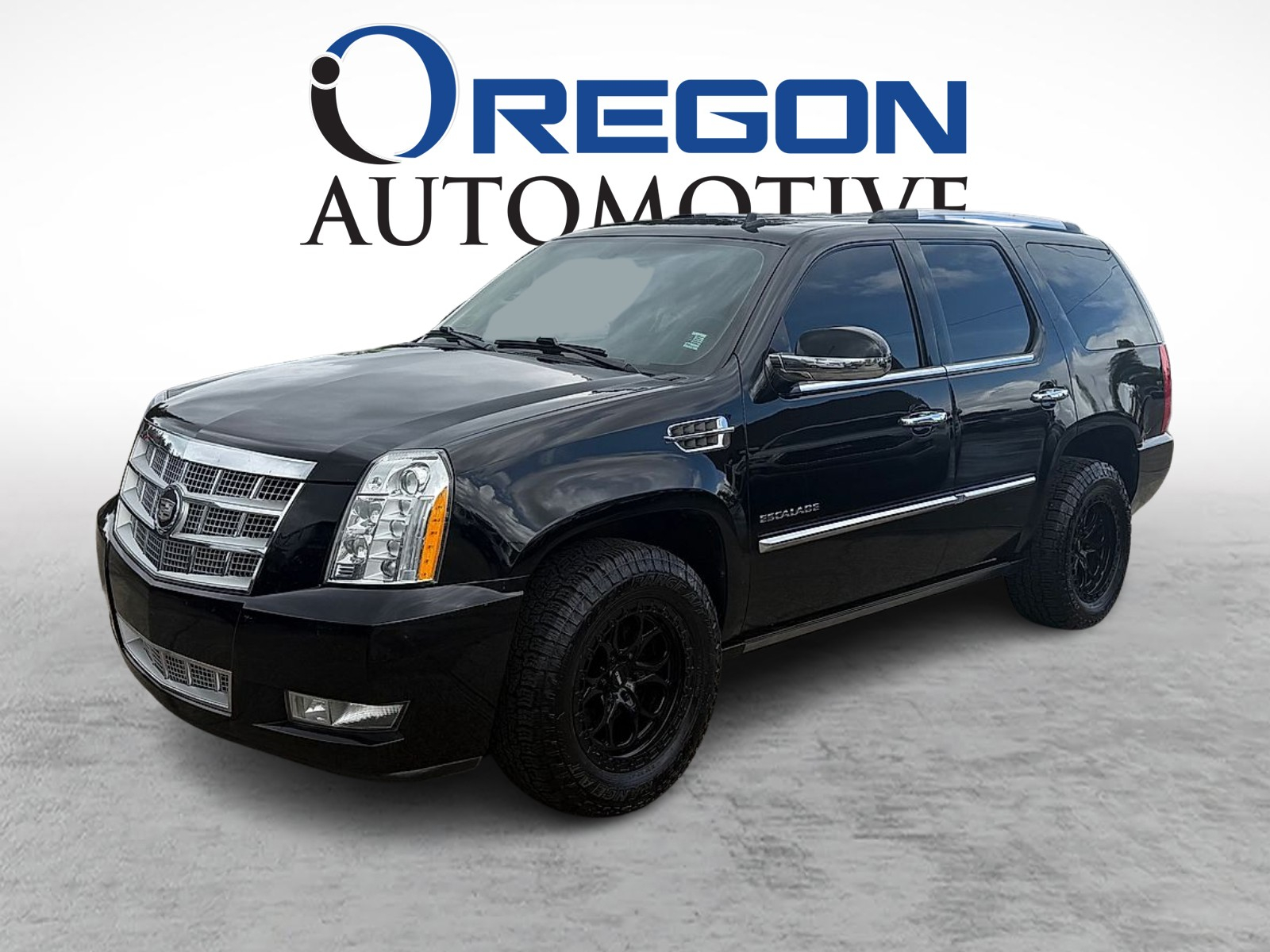 2011 Cadillac Escalade AWD Platinum Edition's photo