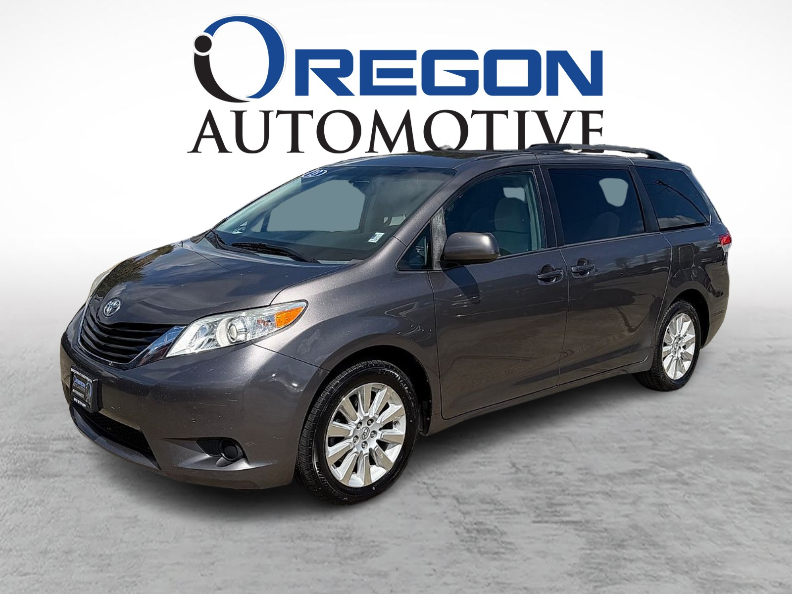 2013 Toyota Sienna LE