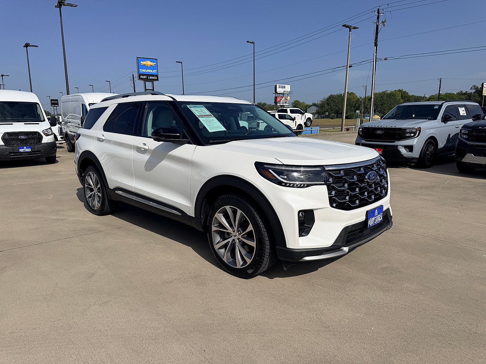 Star White Metallic Tri-Coat 2025 Ford Explorer SUV / Crossover All-Wheel Drive Automatic