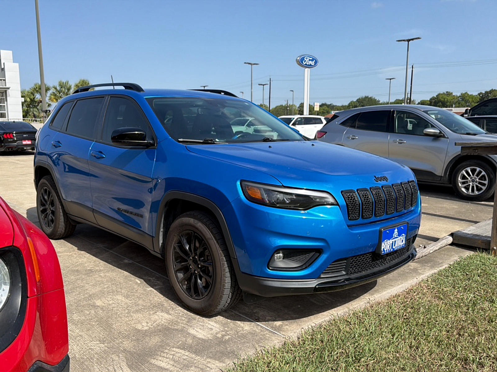 Hydro Blue Pearlcoat 2023 Jeep Cherokee SUV / Crossover Four-Wheel Drive Automatic