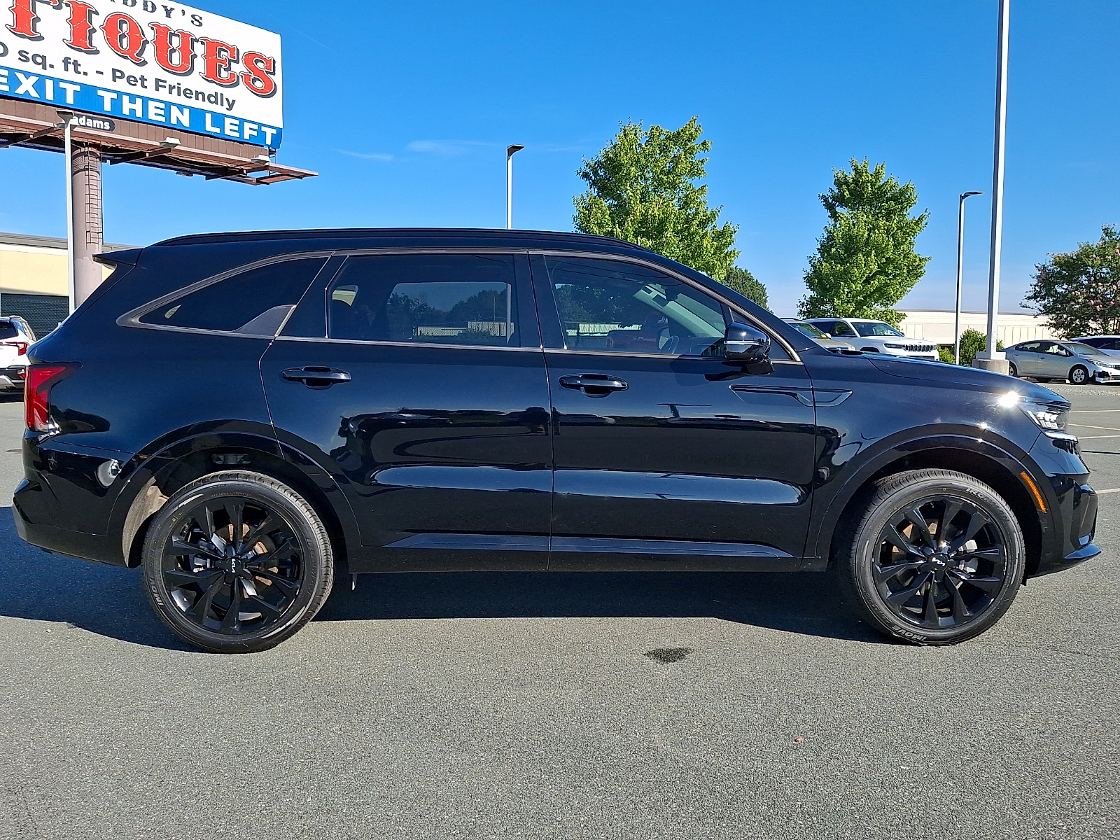 Used 2023 Kia Sorento SUV
