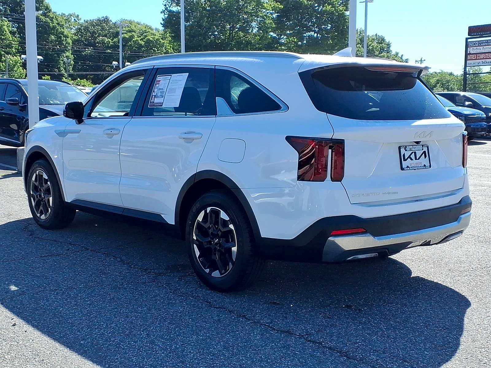 Used 2024 Kia Sorento SUV