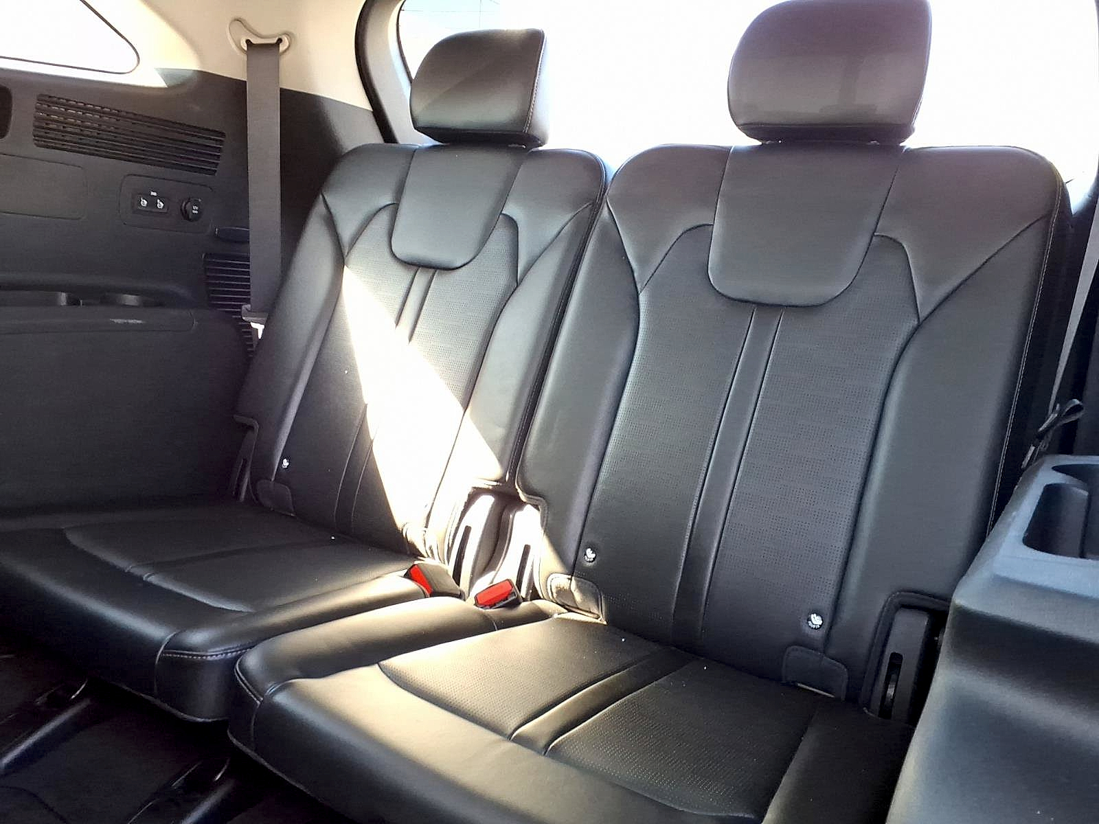 Used 2024 Kia Sorento SUV