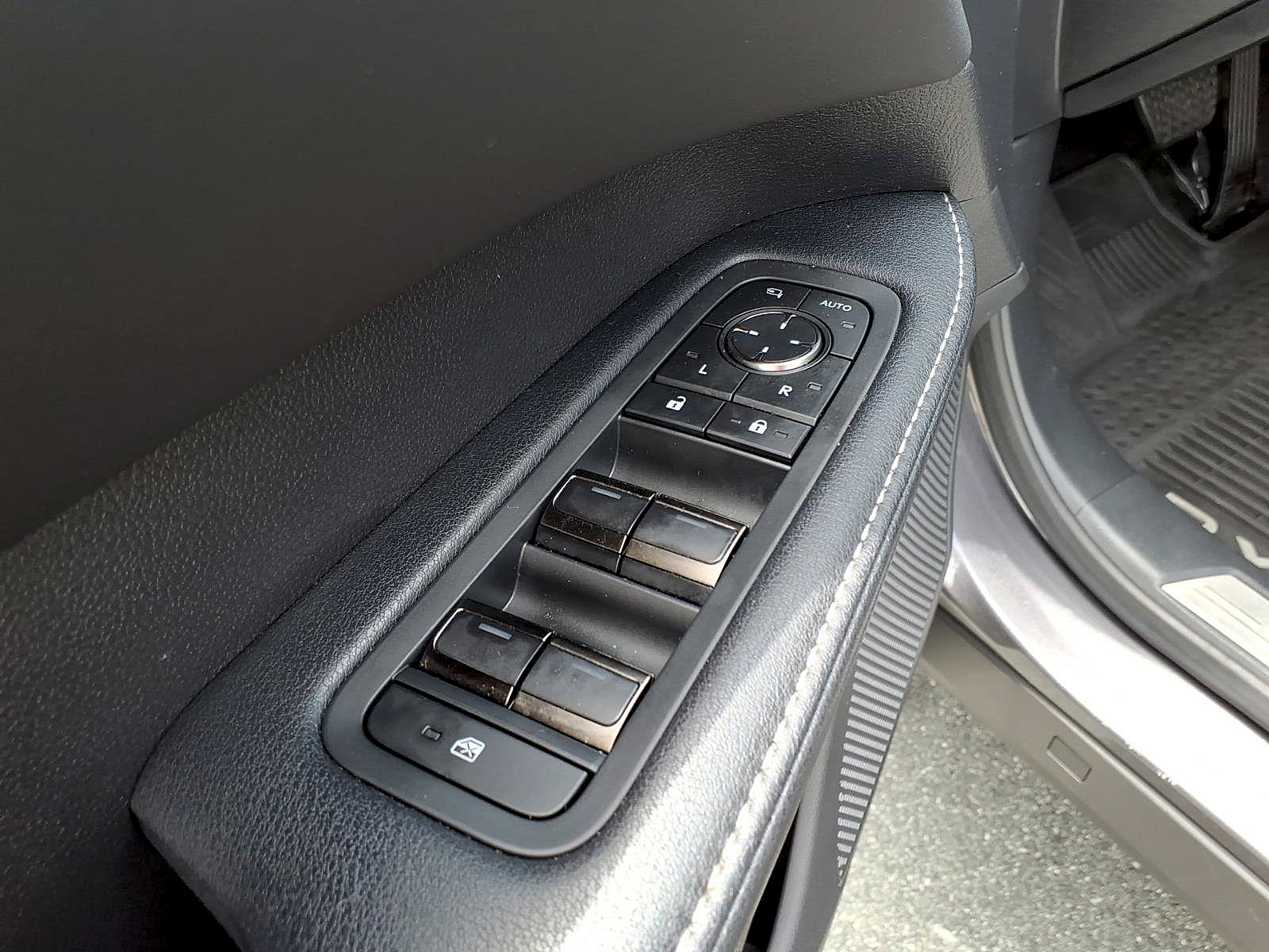Used 2025 Lexus RX SUV