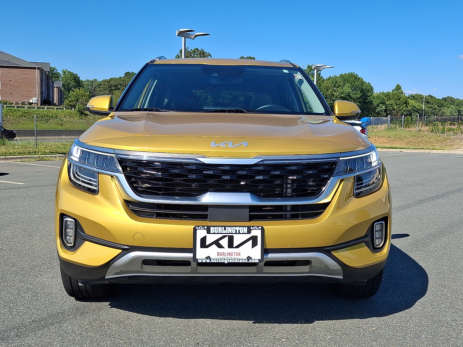 Used 2023 Kia Seltos SUV