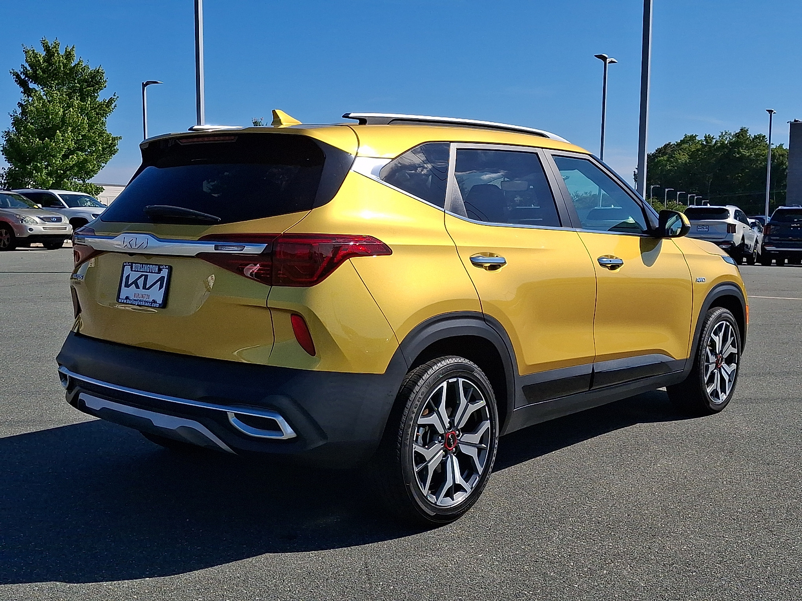 Used 2023 Kia Seltos SUV