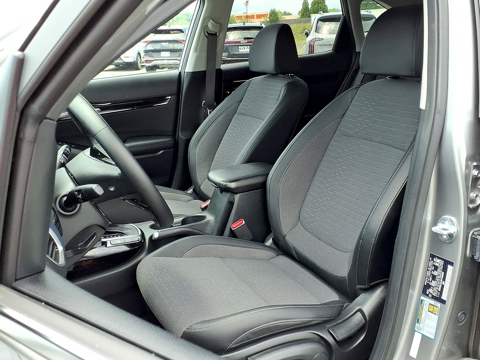 Used 2023 Kia Seltos SUV