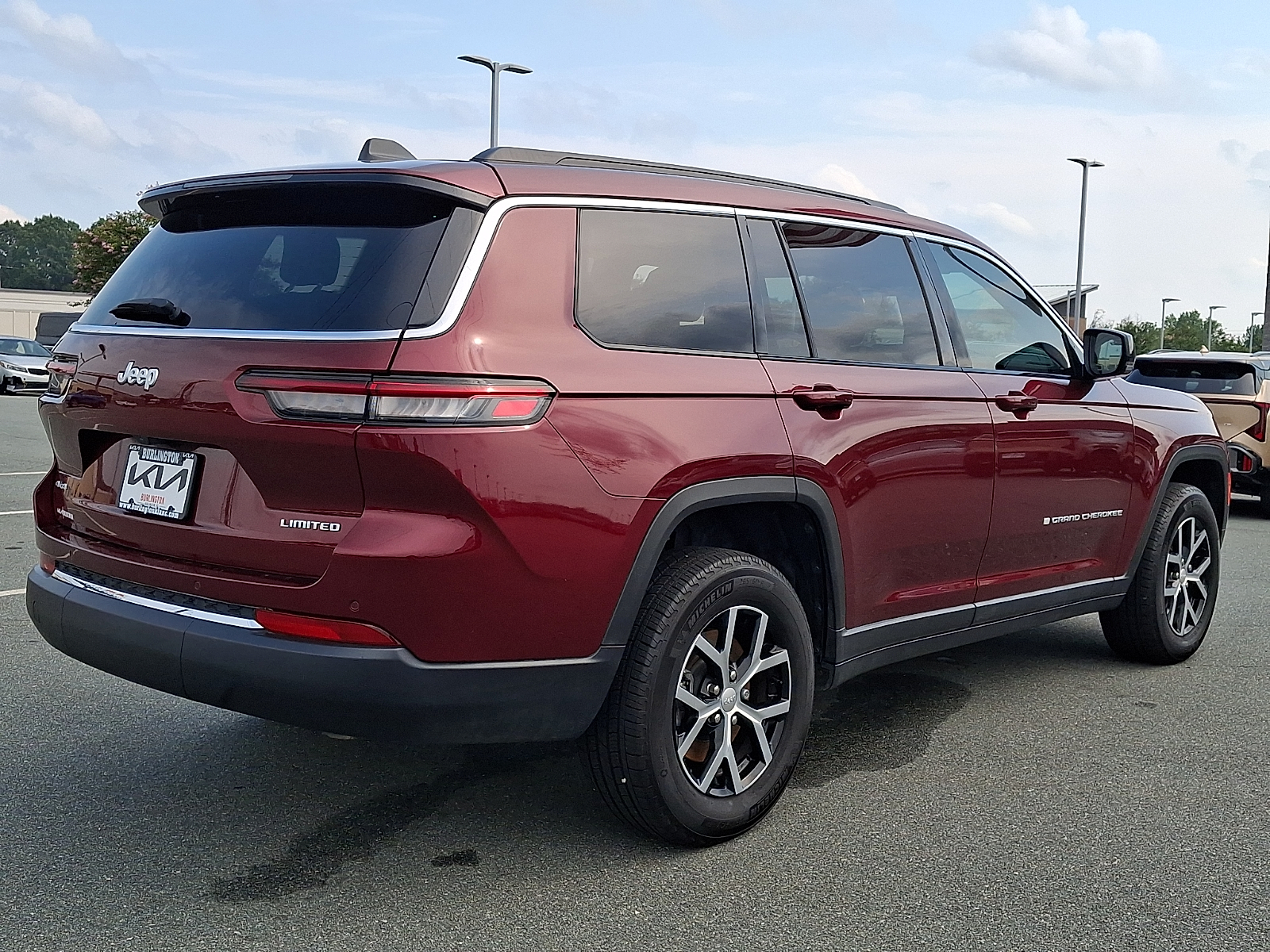 Used 2025 Jeep Grand Cherokee L SUV