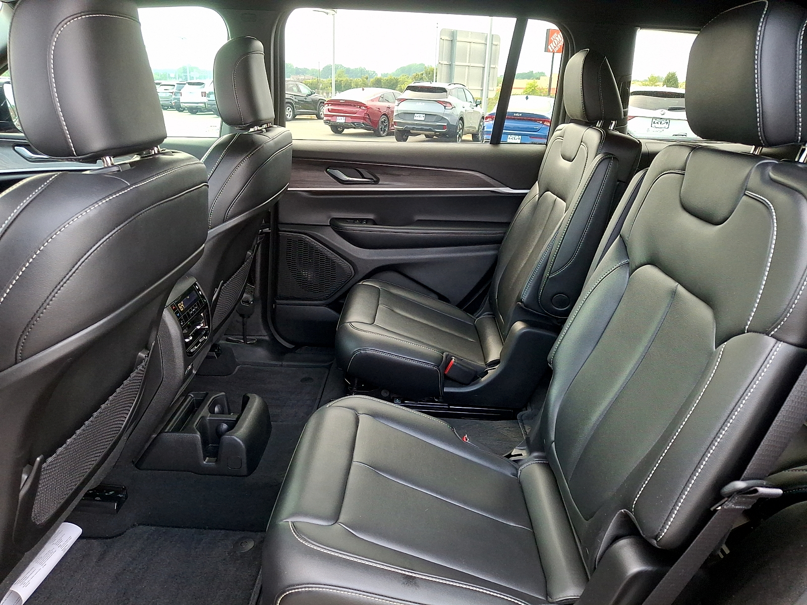 Used 2025 Jeep Grand Cherokee L SUV