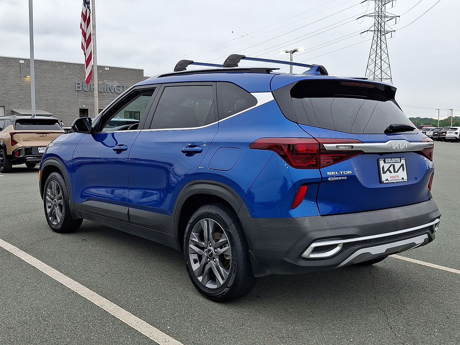 Used 2023 Kia Seltos SUV