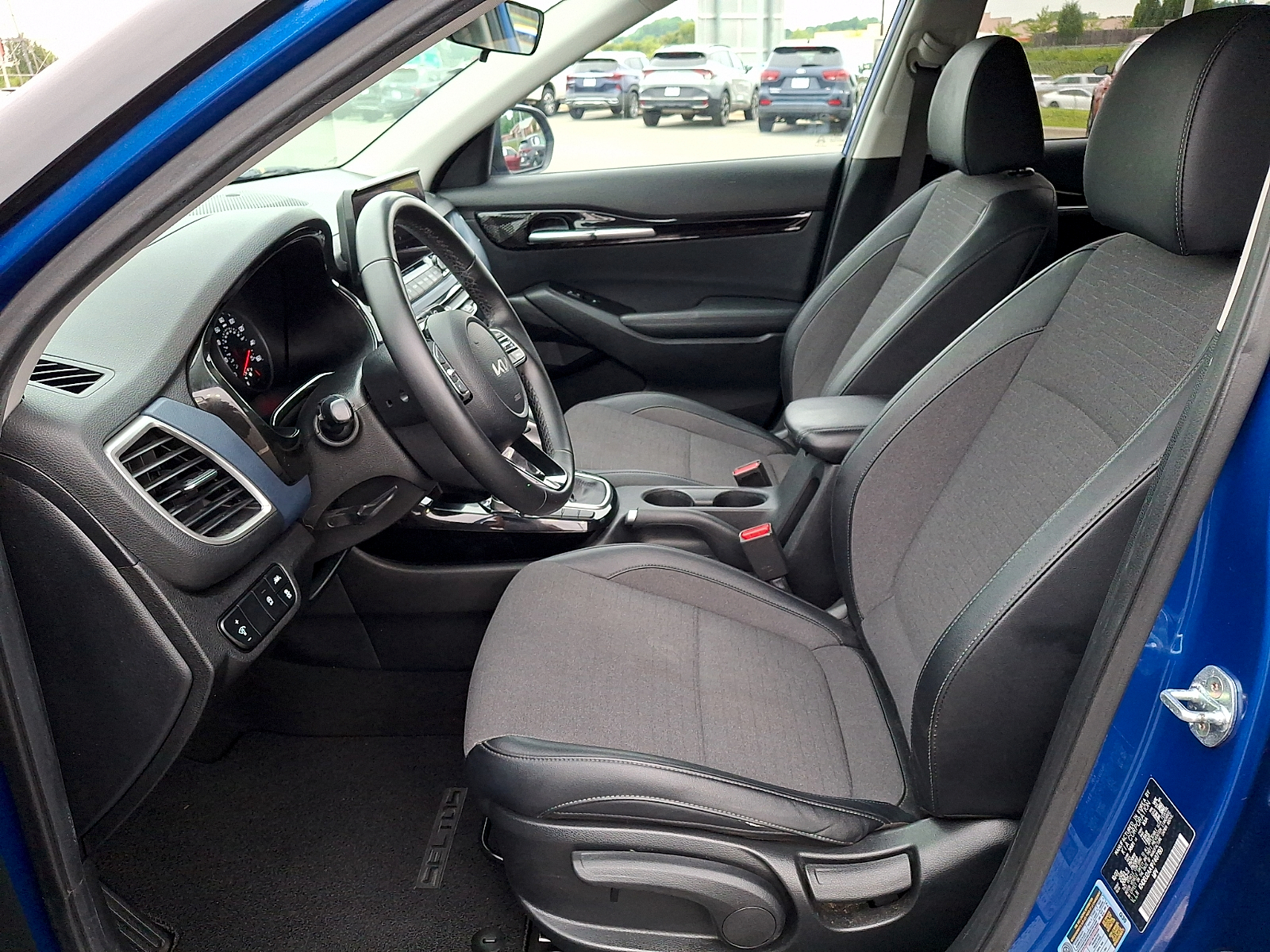Used 2023 Kia Seltos SUV