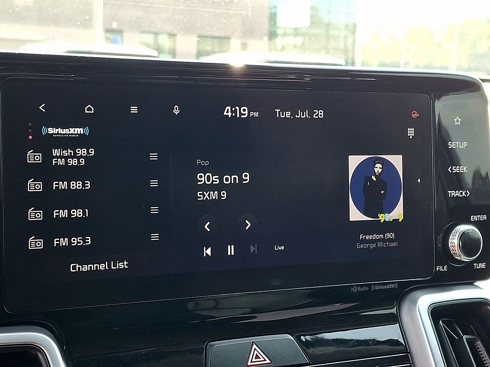 Used 2023 Kia Sorento Hybrid SUV