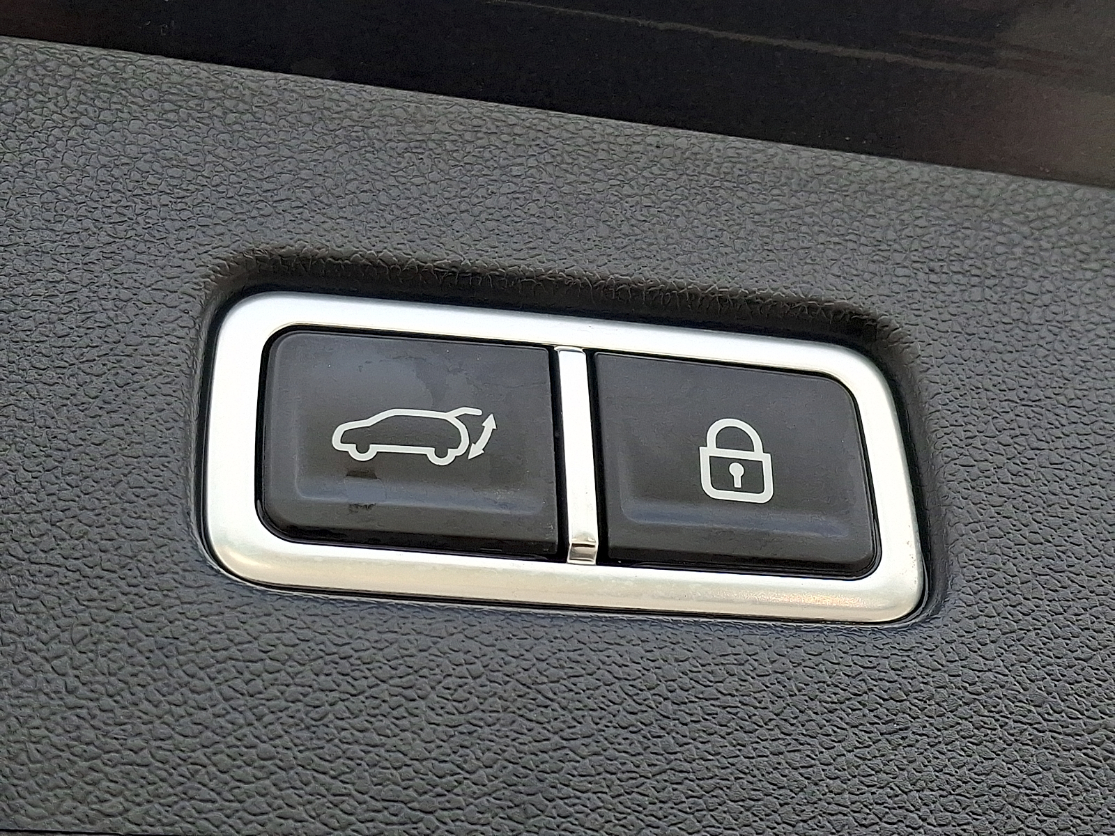 Used 2023 Kia Sorento Hybrid SUV