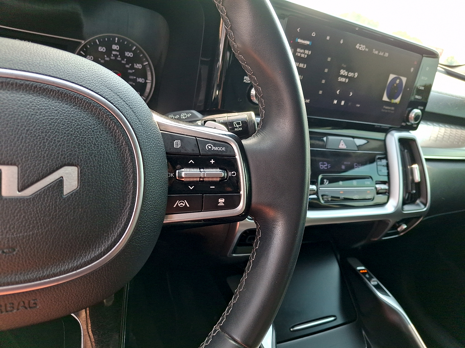 Used 2023 Kia Sorento Hybrid SUV