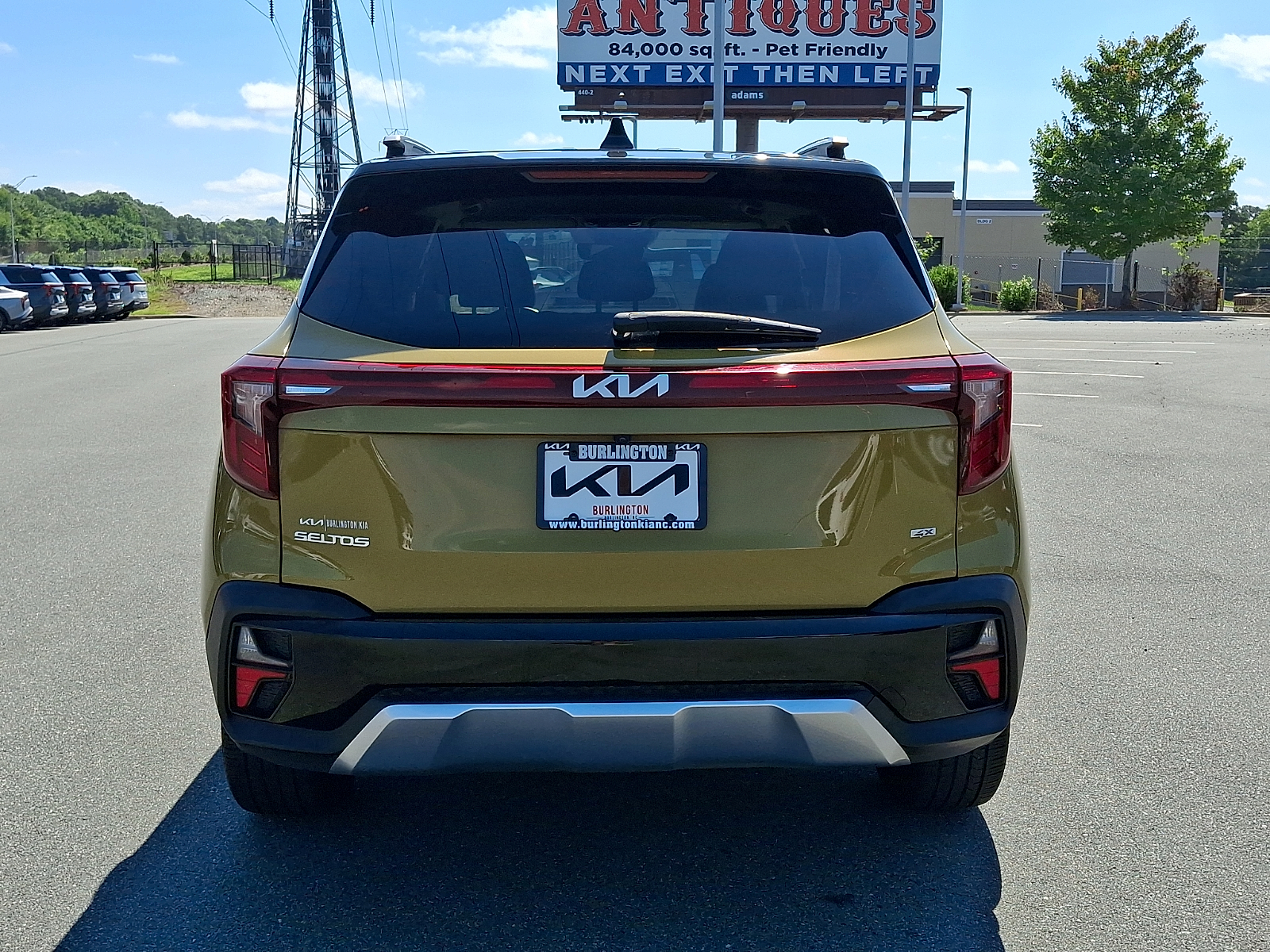 Used 2024 Kia Seltos SUV