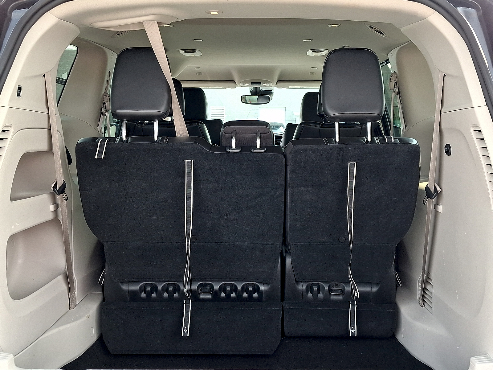 Used 2024 Chrysler Pacifica Van