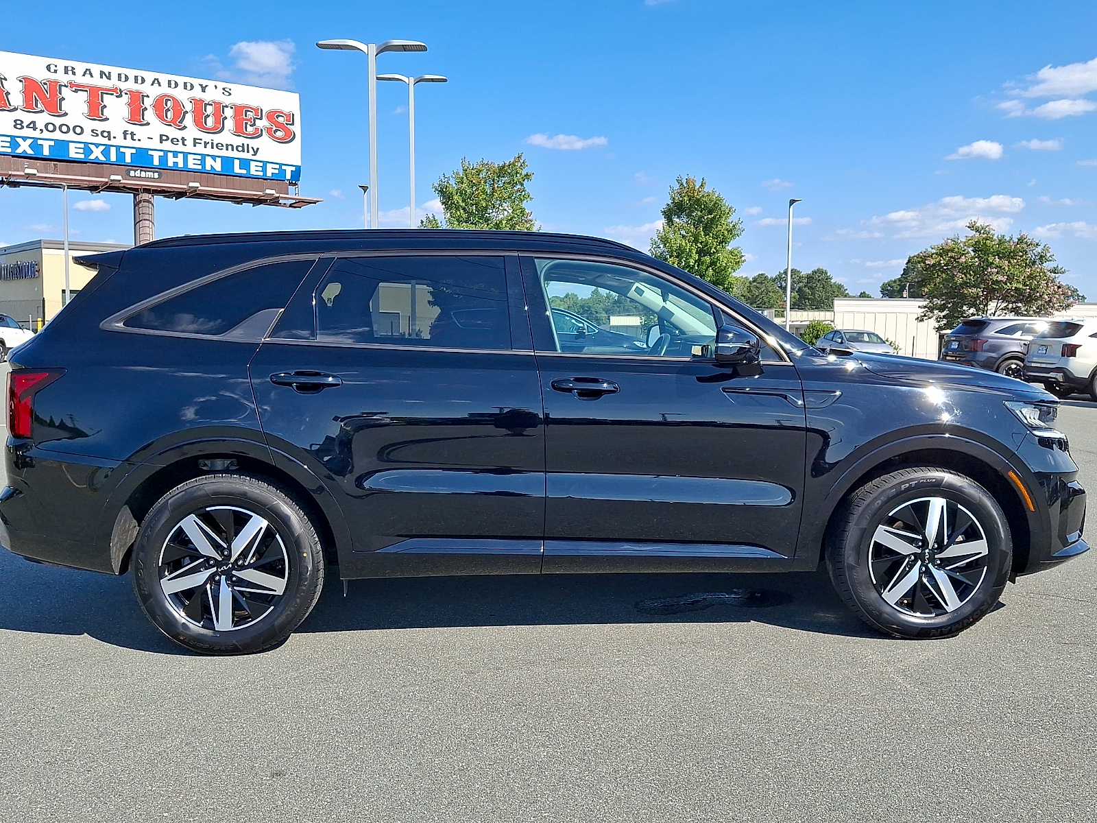 Used 2023 Kia Sorento SUV