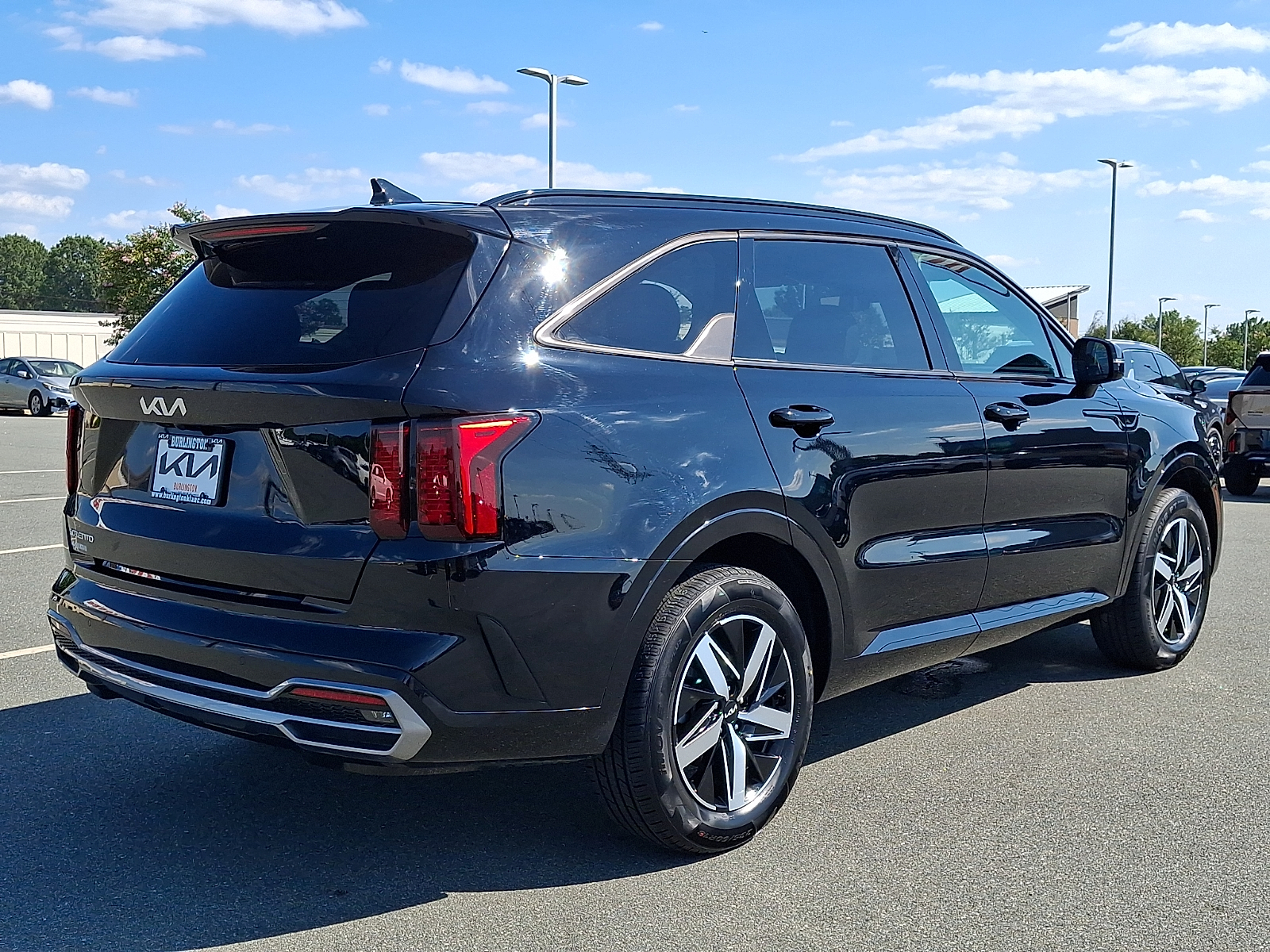 Used 2023 Kia Sorento SUV