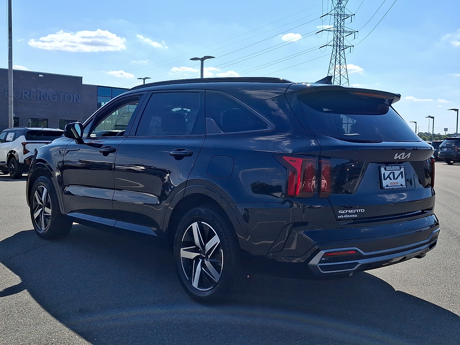 Used 2023 Kia Sorento SUV