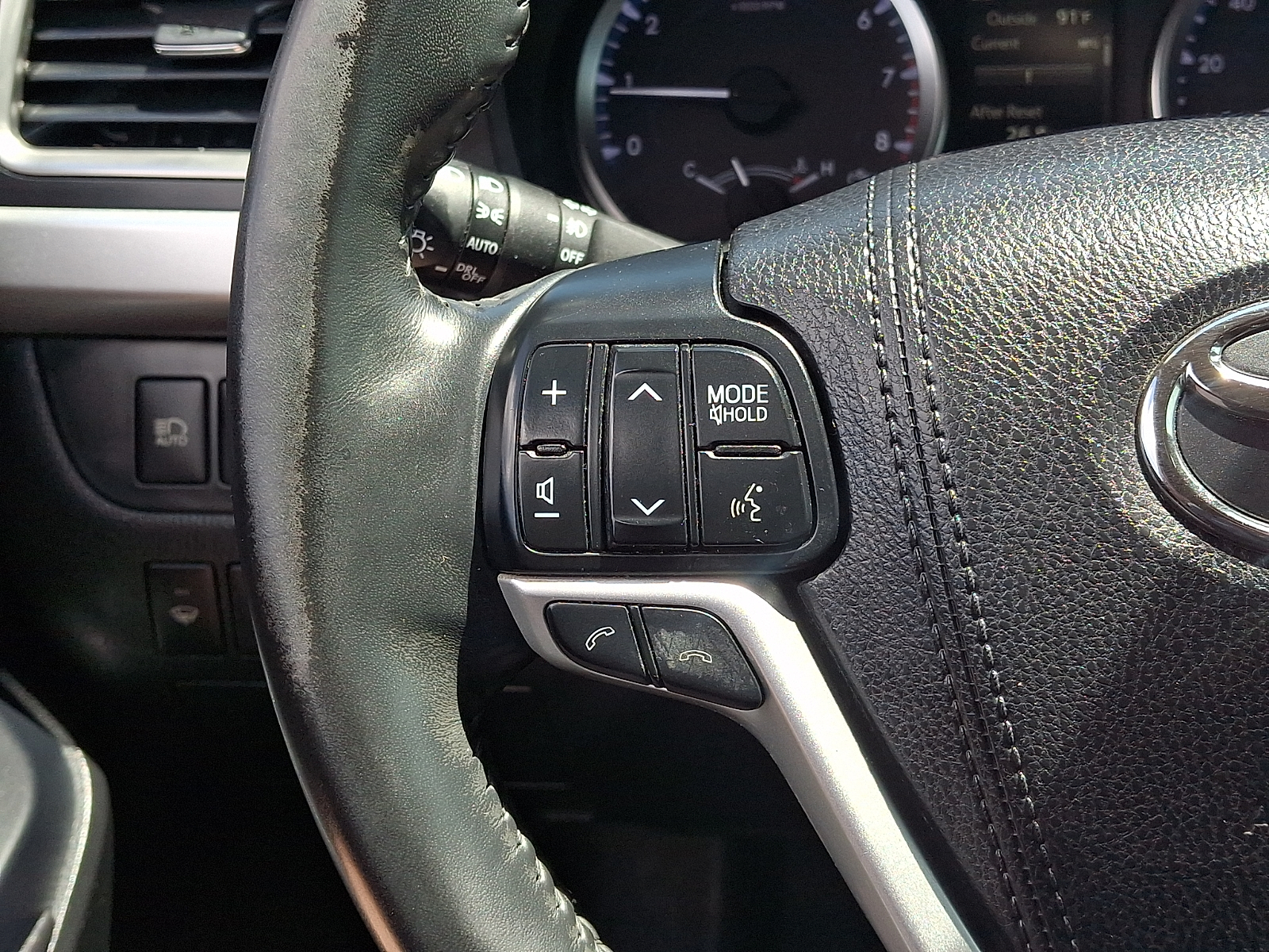 Used 2017 Toyota Highlander SUV