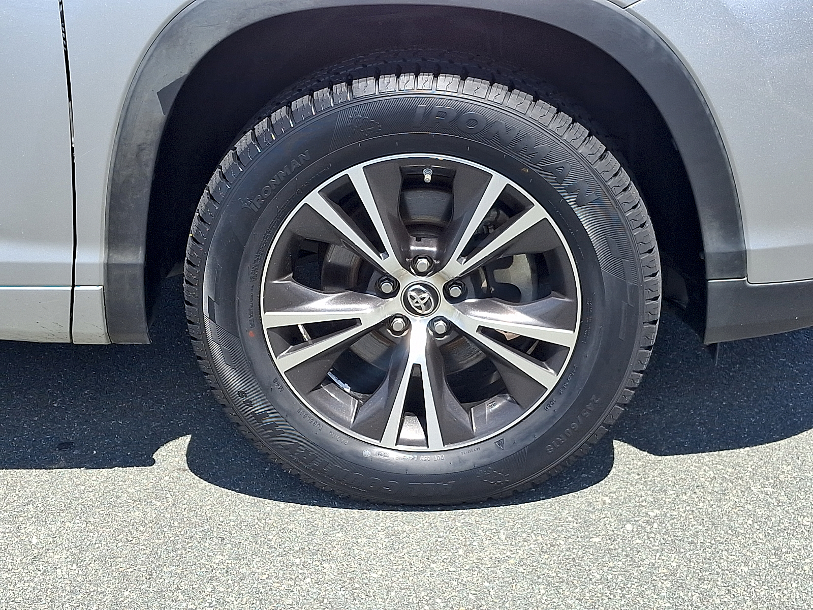 Used 2017 Toyota Highlander SUV
