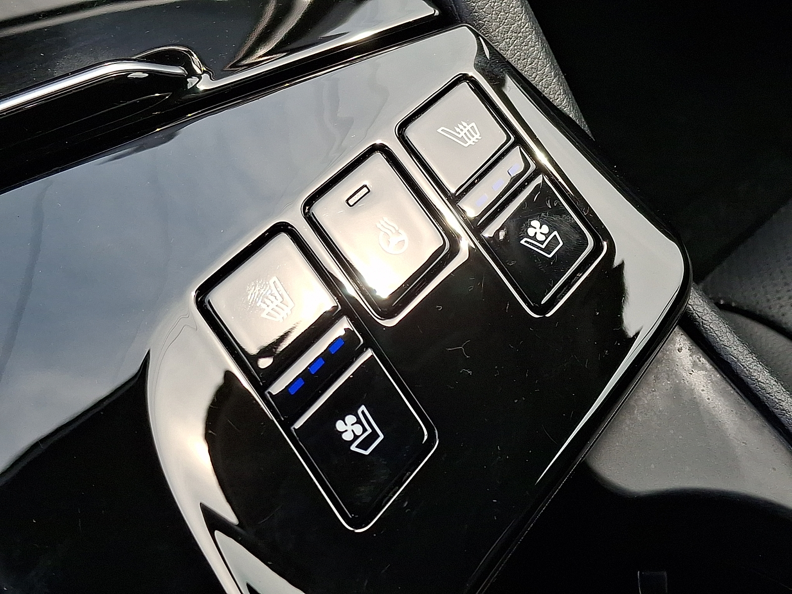 Used 2024 Kia Sportage Hybrid SUV