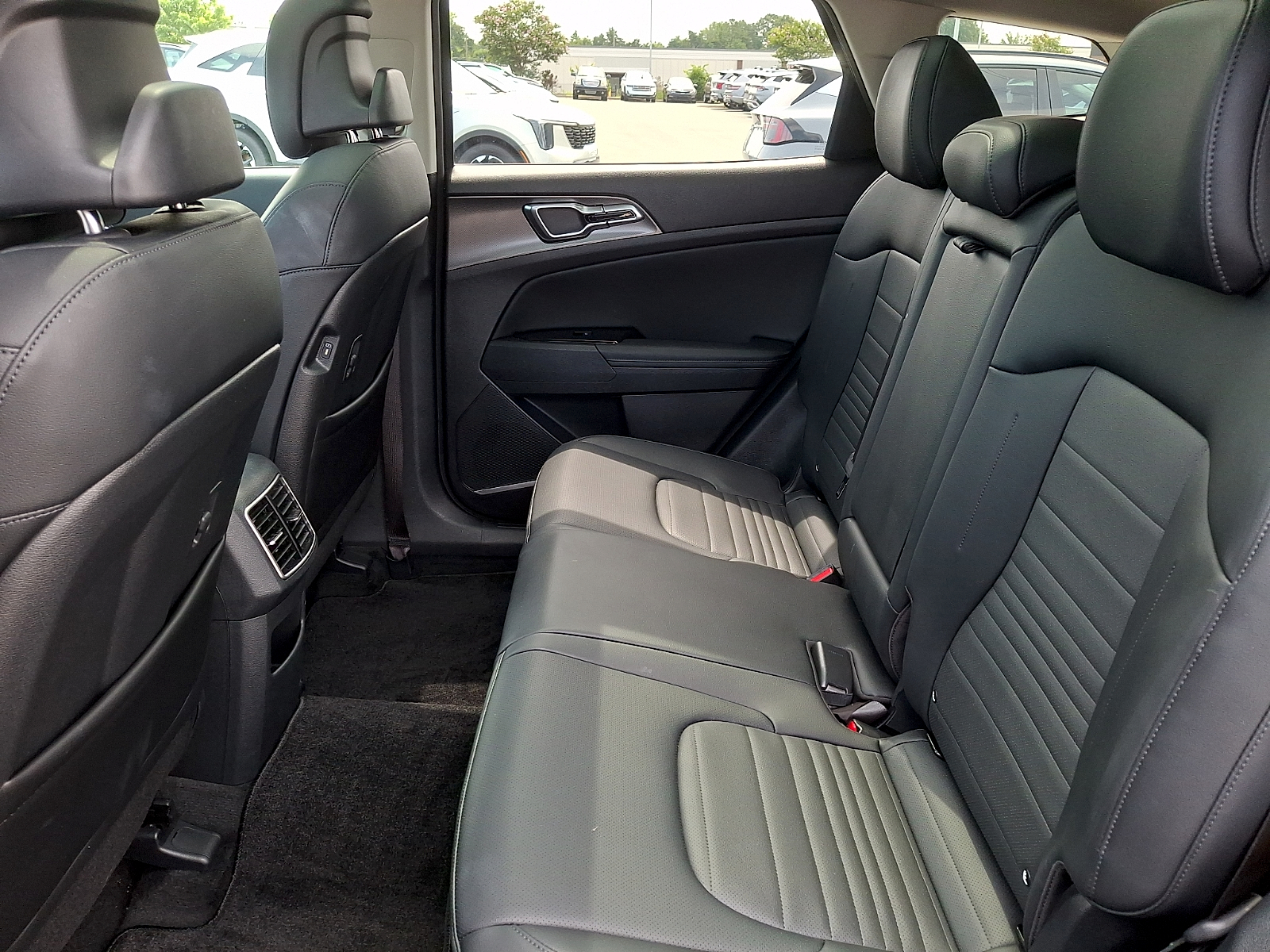 Used 2024 Kia Sportage Hybrid SUV