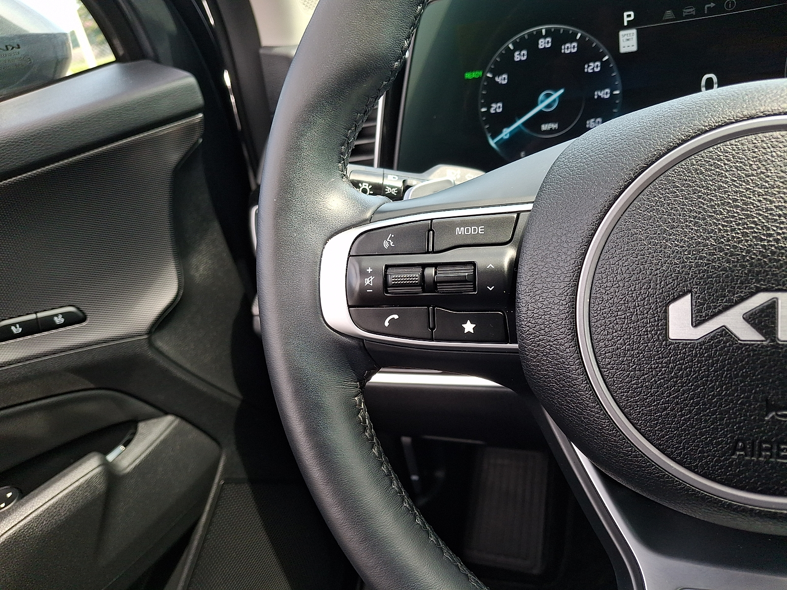 Used 2024 Kia Sportage Hybrid SUV
