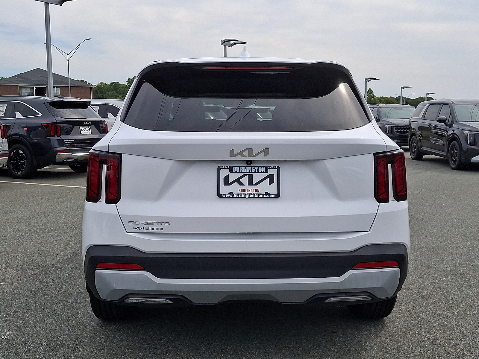 Used 2025 Kia Sorento SUV
