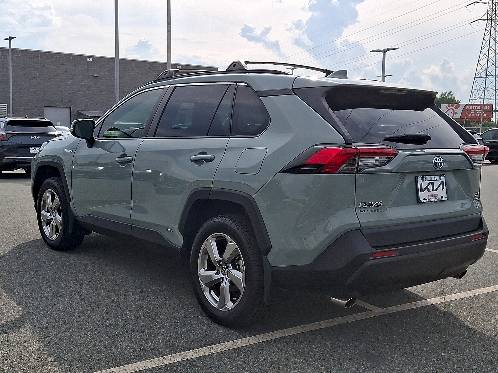Used 2021 Toyota RAV4 SUV