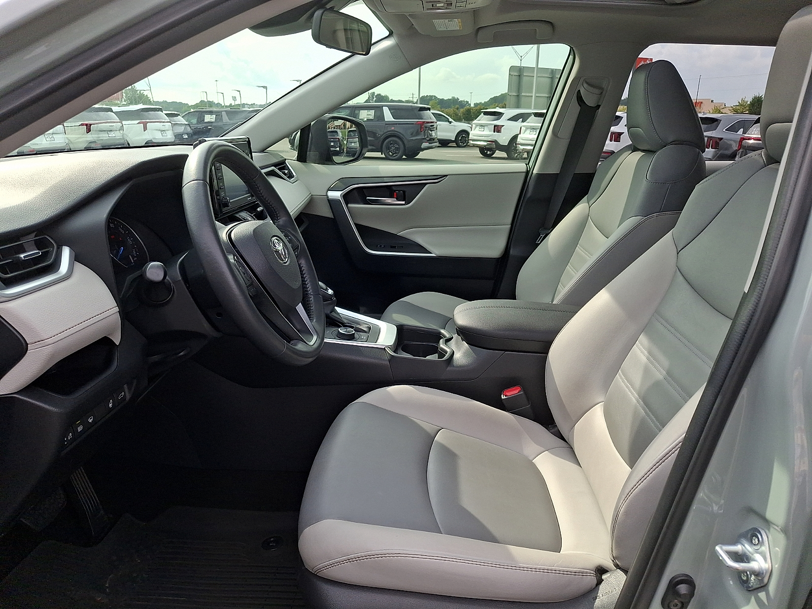 Used 2021 Toyota RAV4 SUV