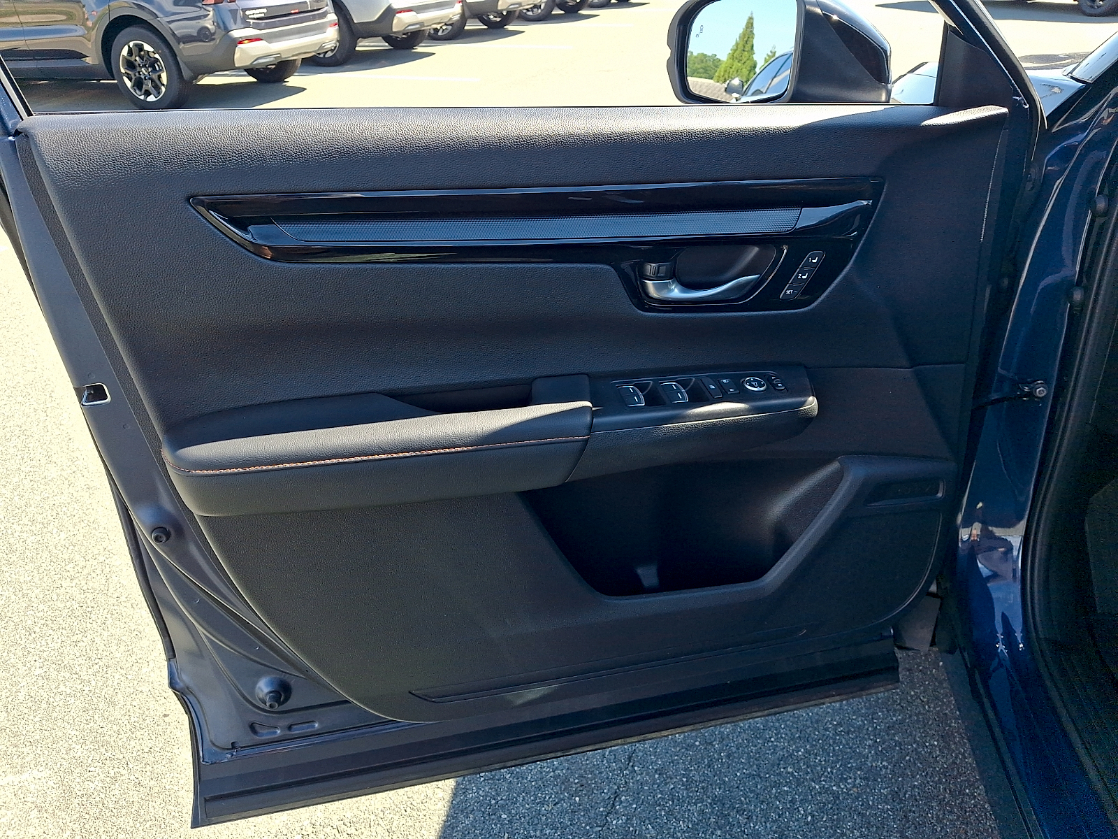 Used 2025 Honda CR-V Hybrid SUV