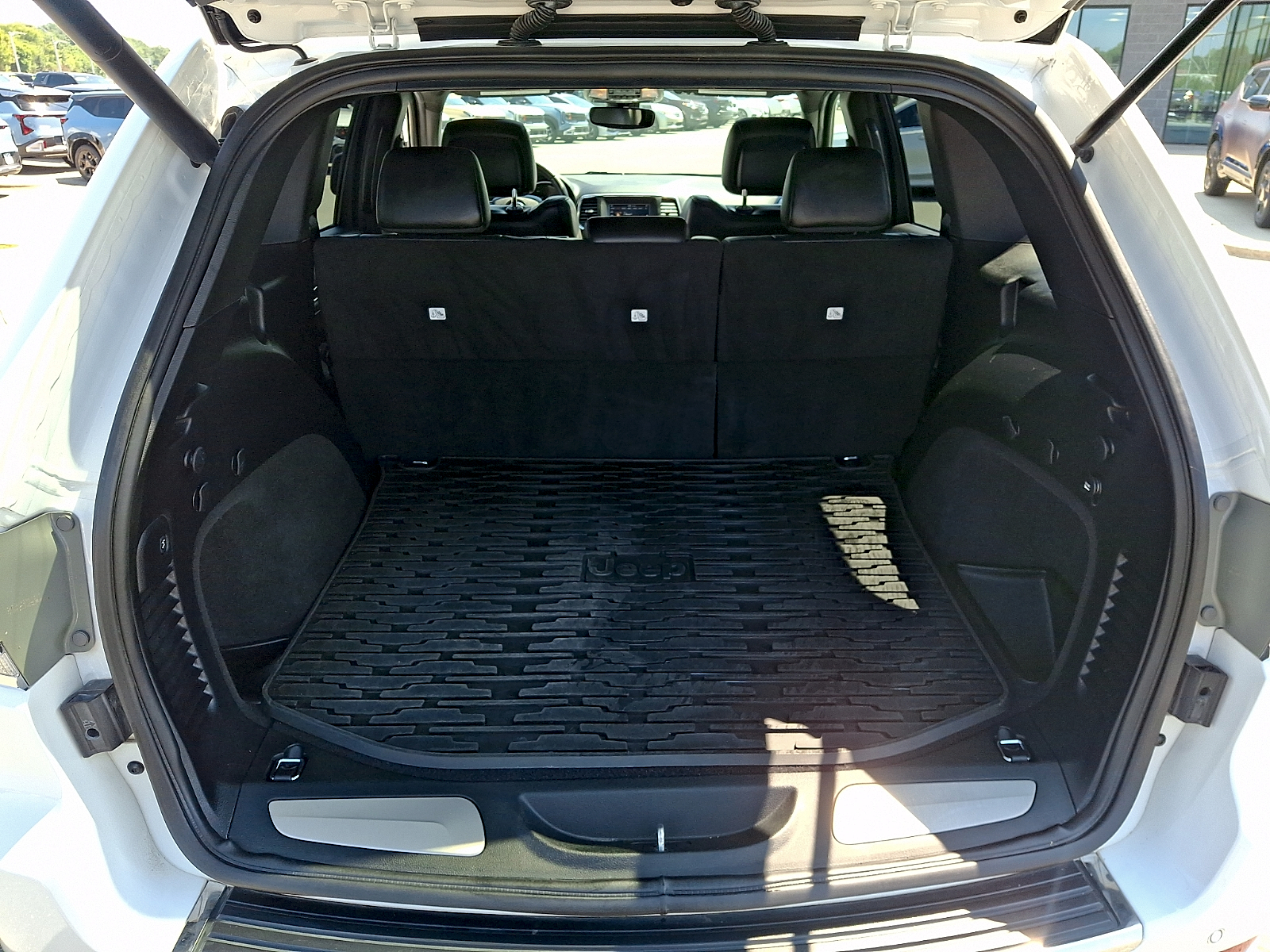 Used 2018 Jeep Grand Cherokee SUV