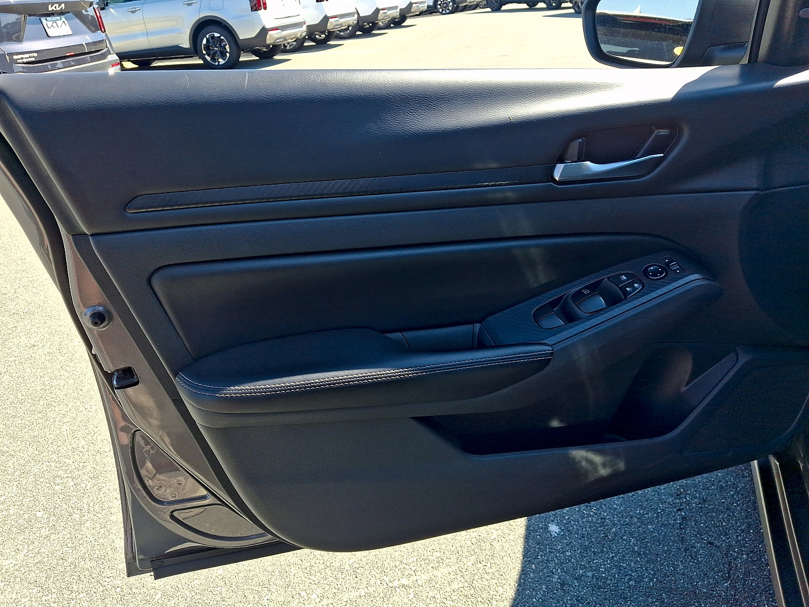 Used 2025 Nissan Altima Sedan
