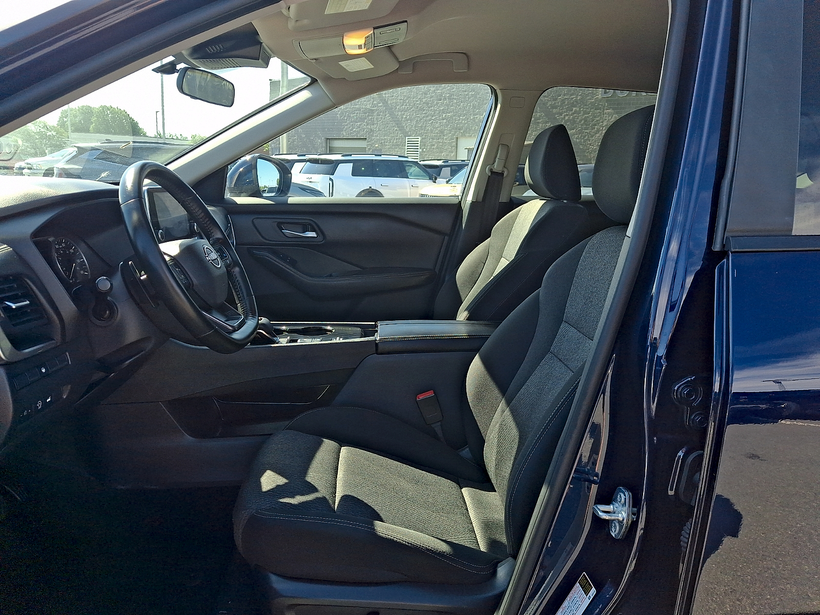 Used 2025 Nissan Rogue SUV