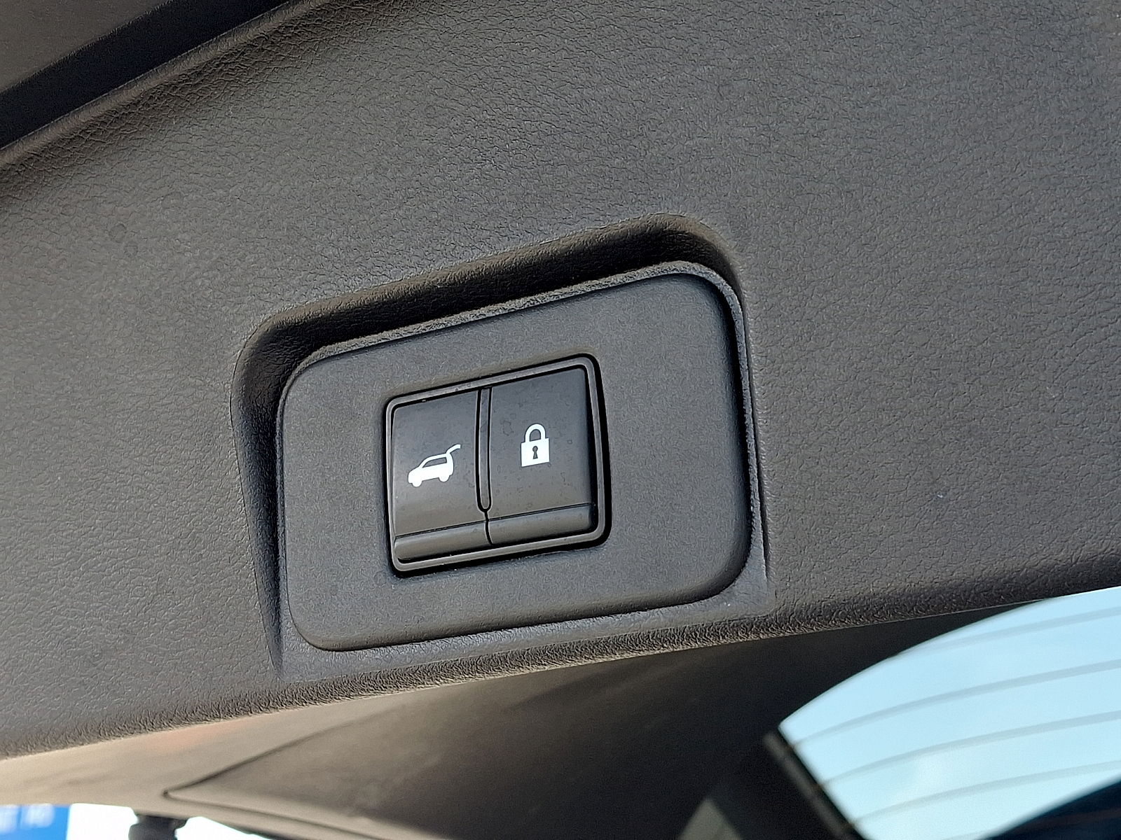 Used 2025 Nissan Rogue SUV