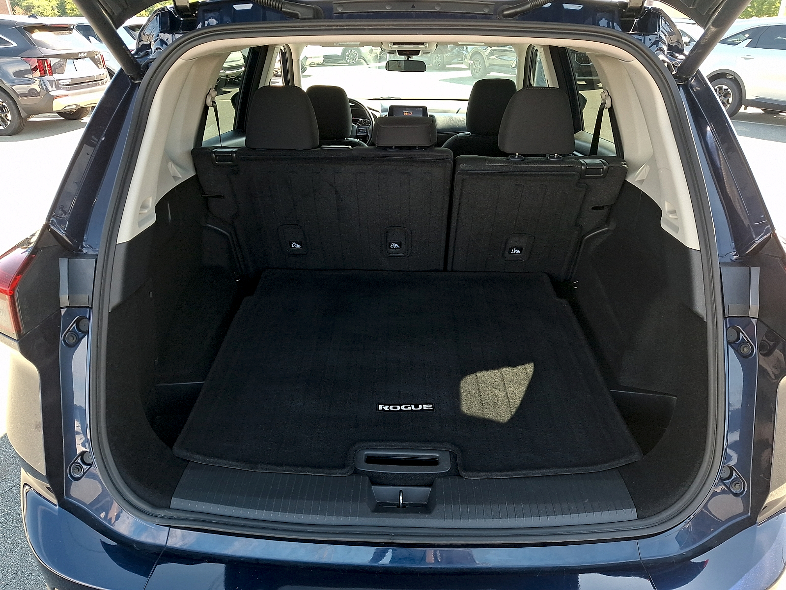 Used 2025 Nissan Rogue SUV