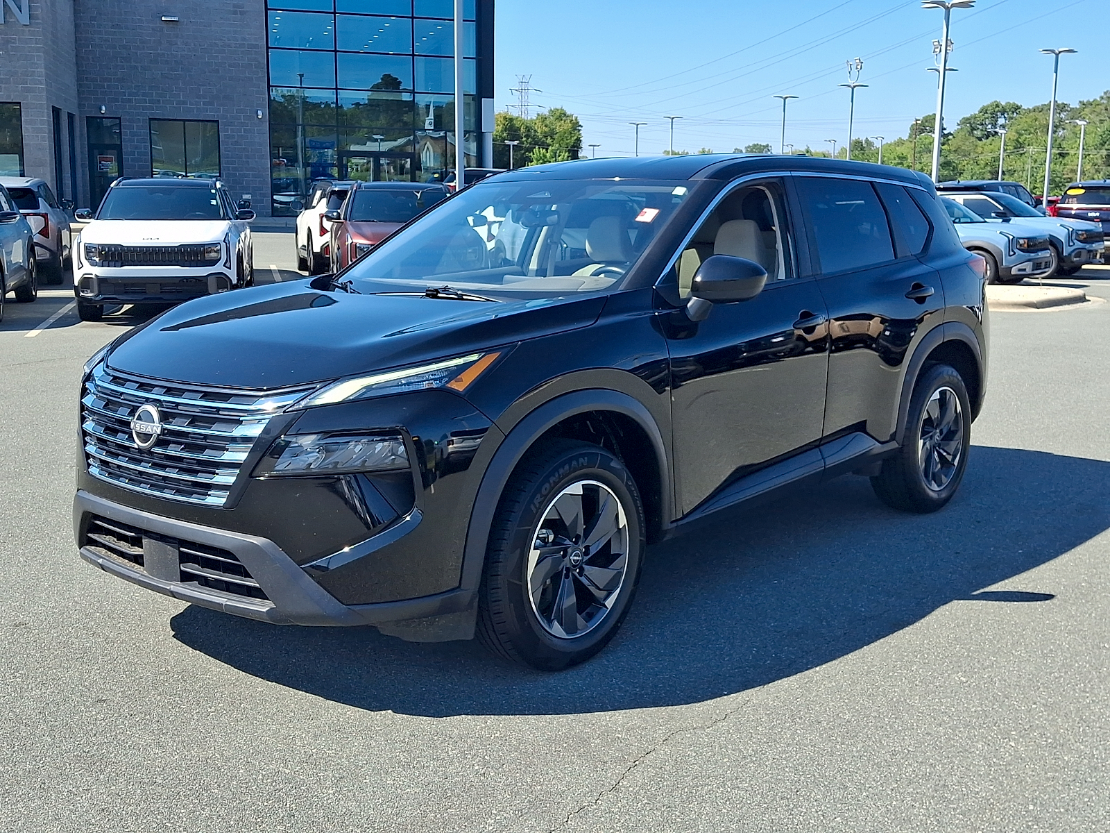 Used 2025 Nissan Rogue SUV