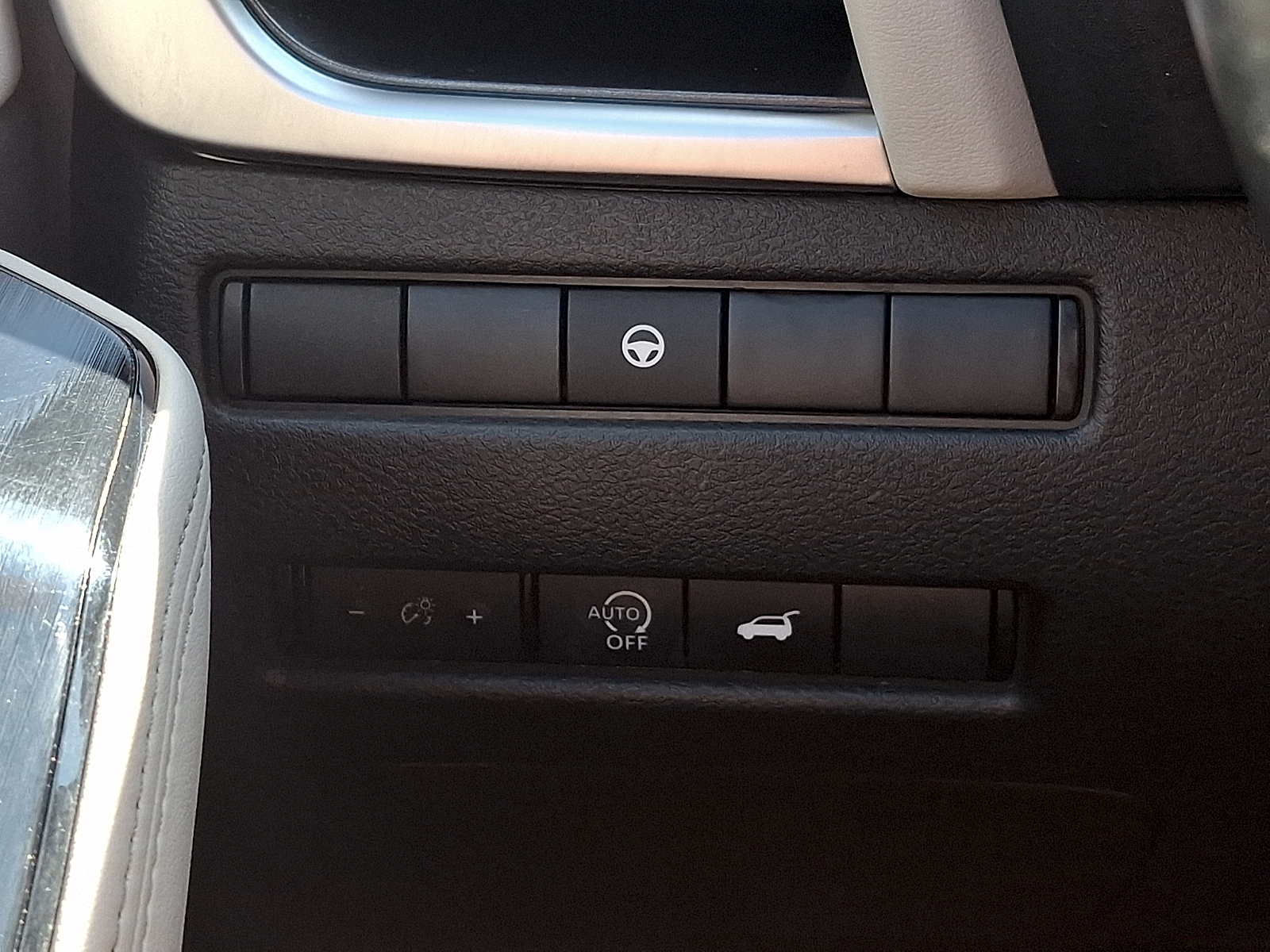 Used 2025 Nissan Rogue SUV