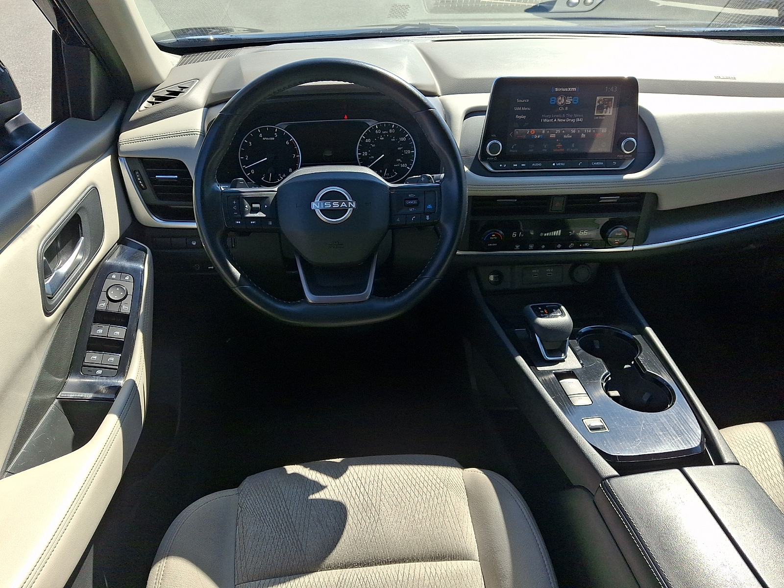 Used 2025 Nissan Rogue SUV