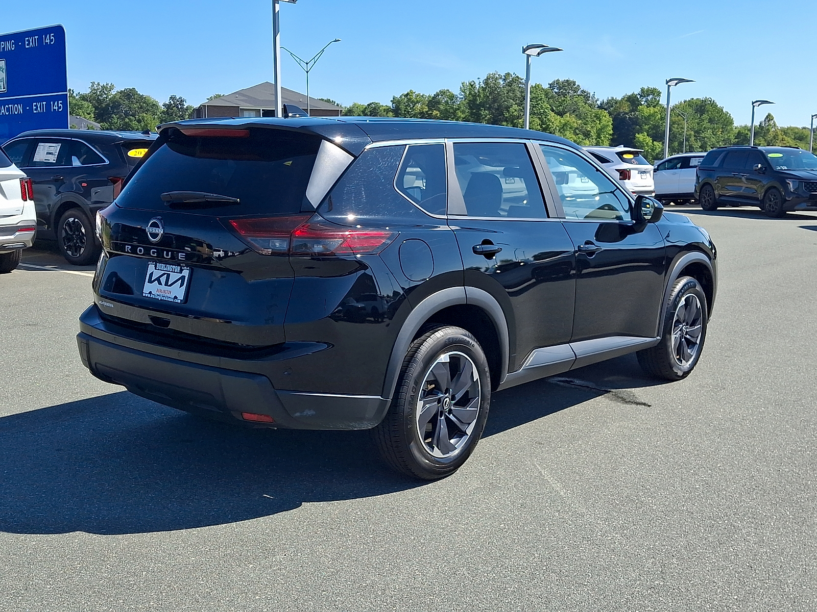 Used 2025 Nissan Rogue SUV