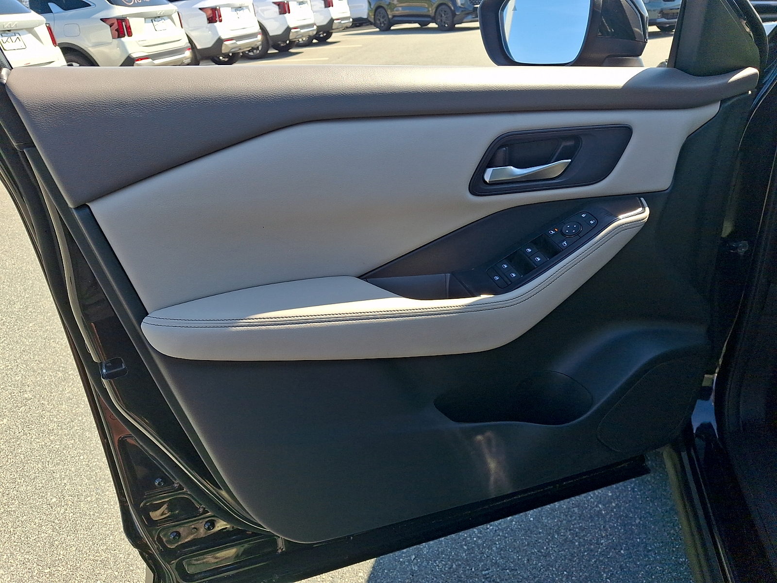 Used 2025 Nissan Rogue SUV