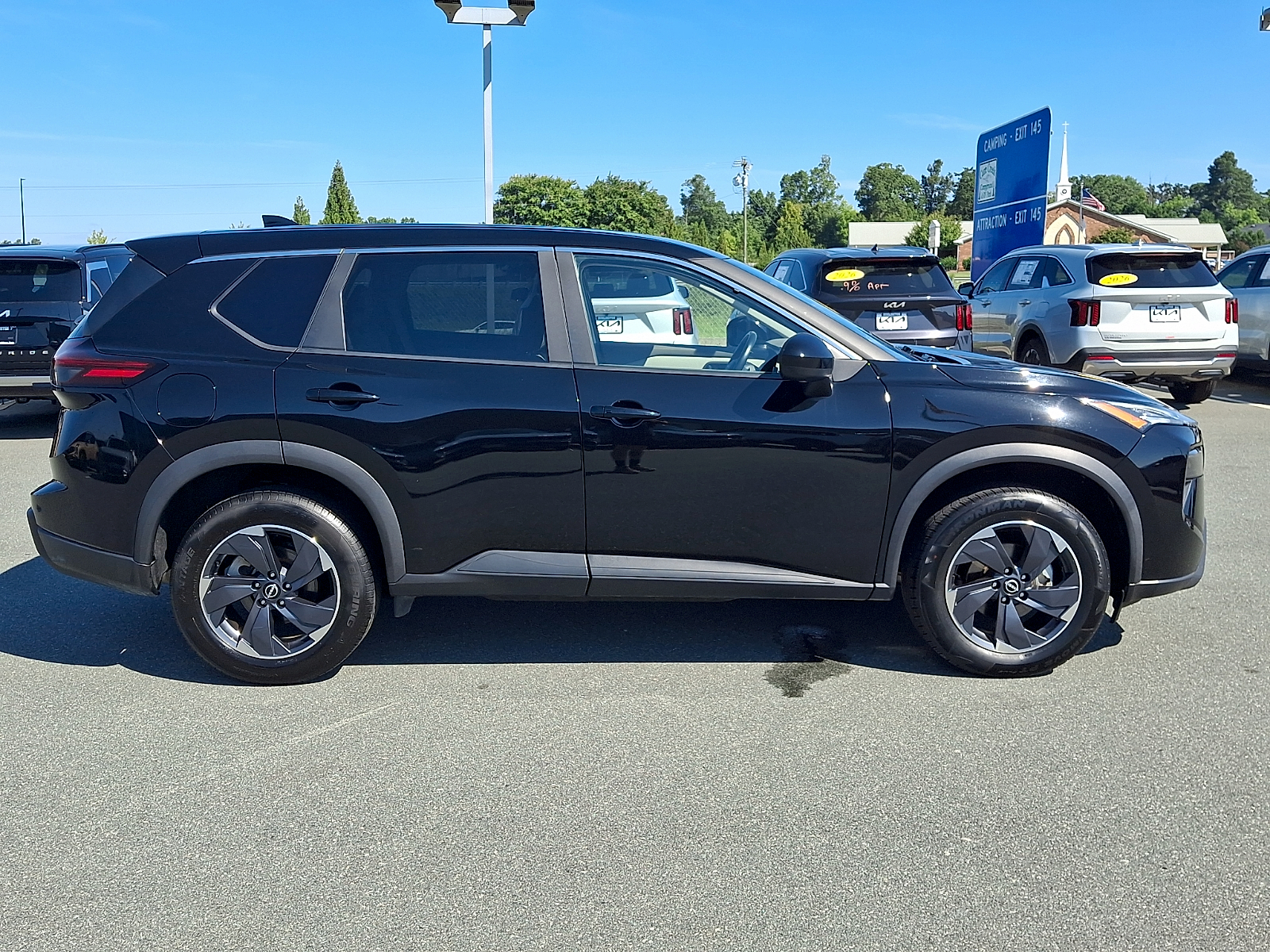 Used 2025 Nissan Rogue SUV