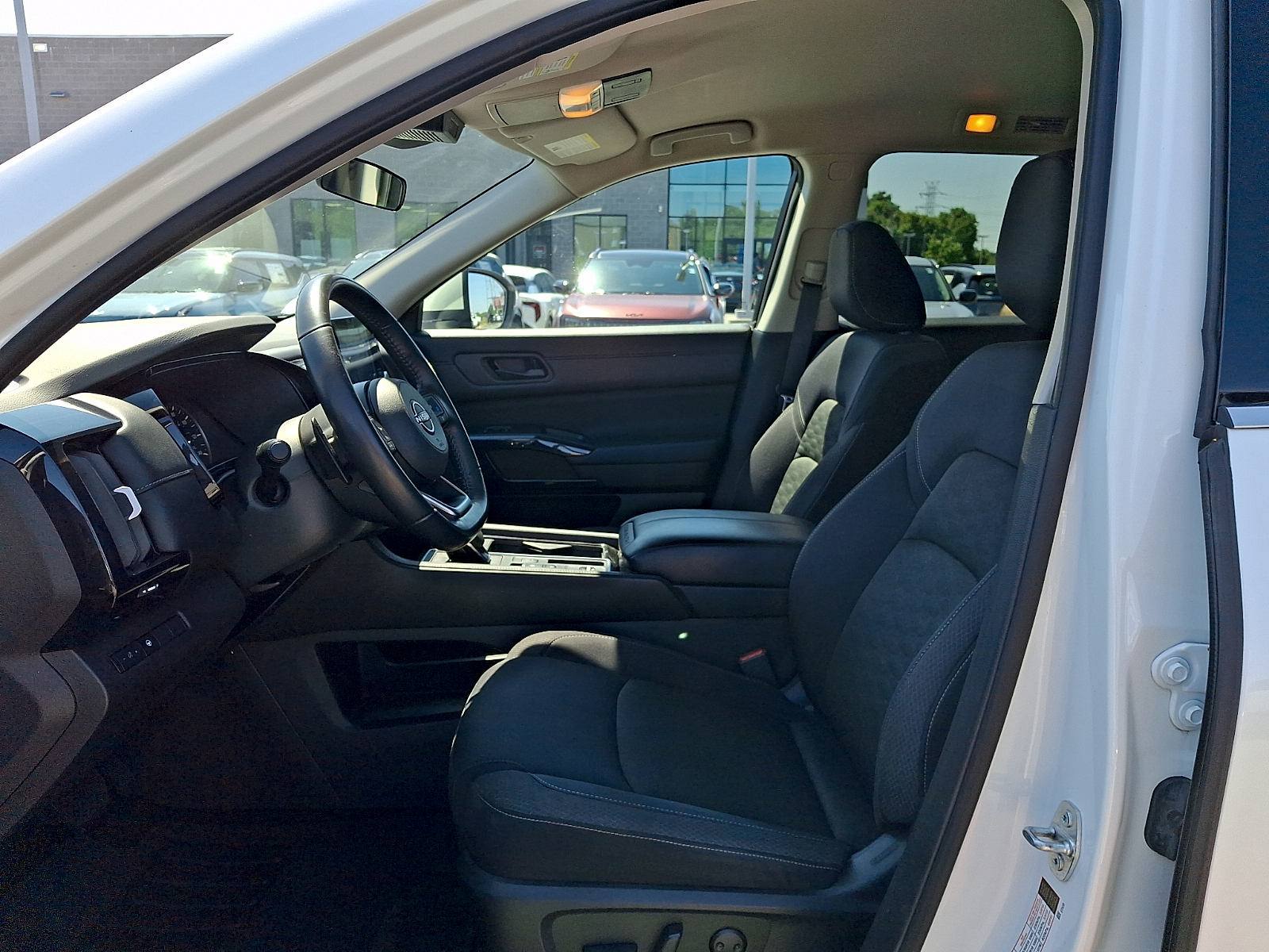 Used 2024 Nissan Pathfinder SUV