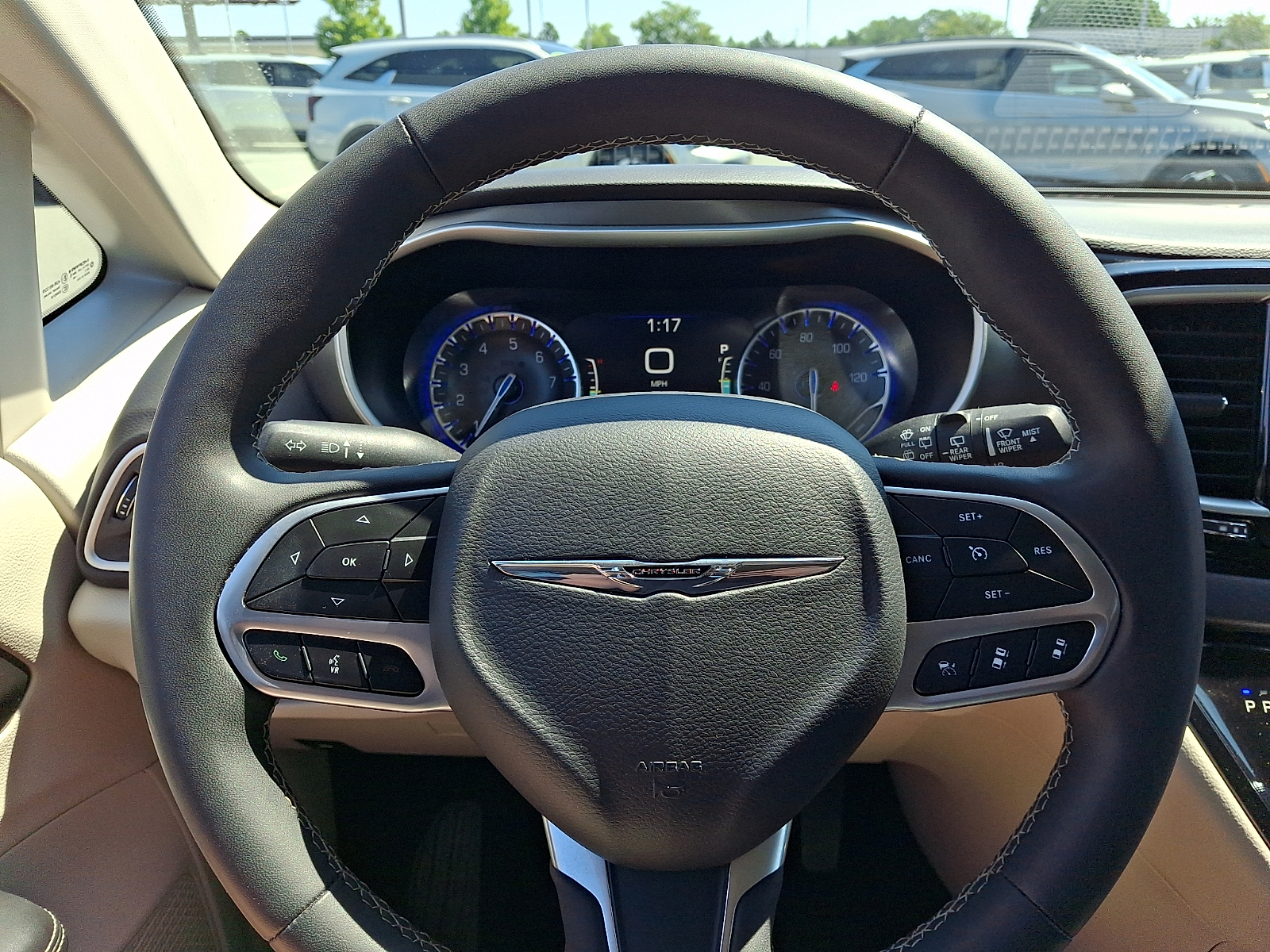Used 2024 Chrysler Pacifica Van